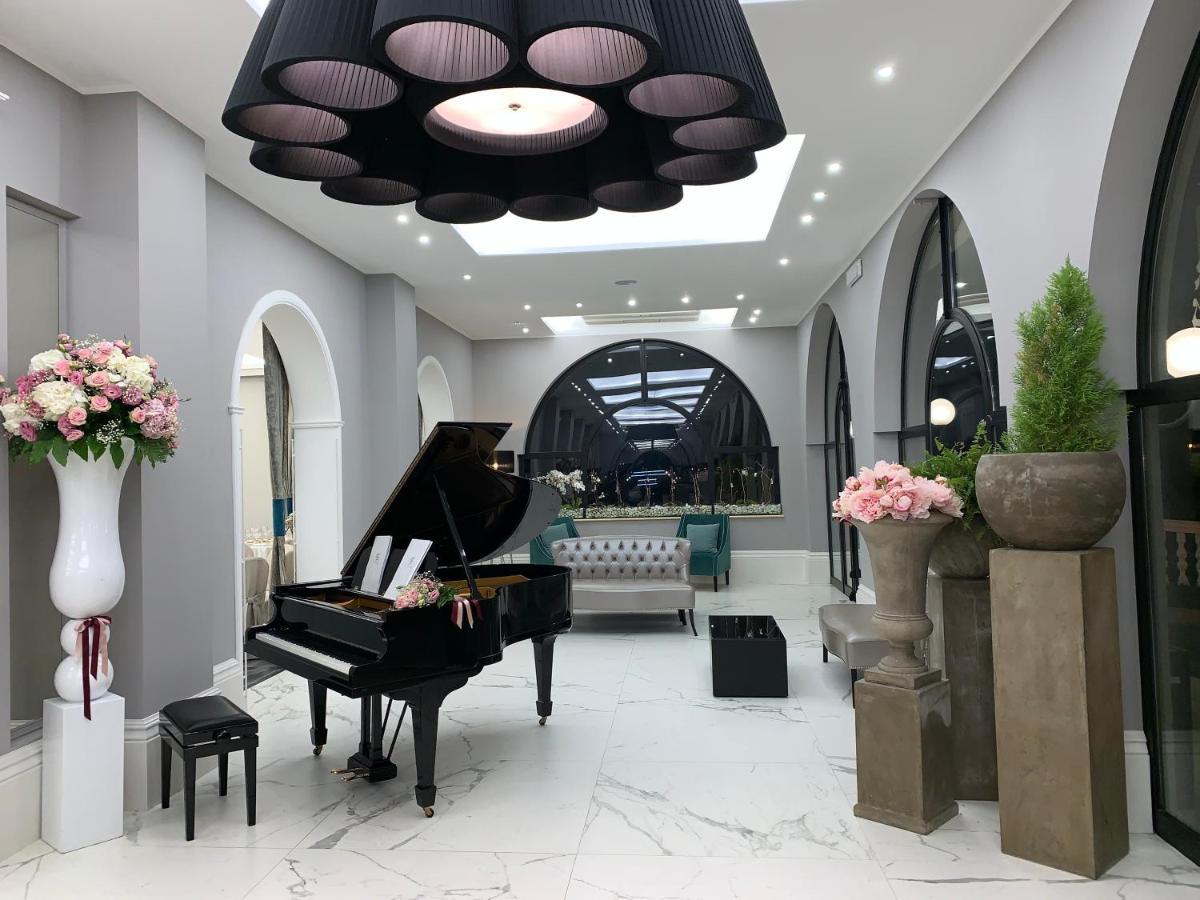 Versace Luxury Room Corleone Luaran gambar